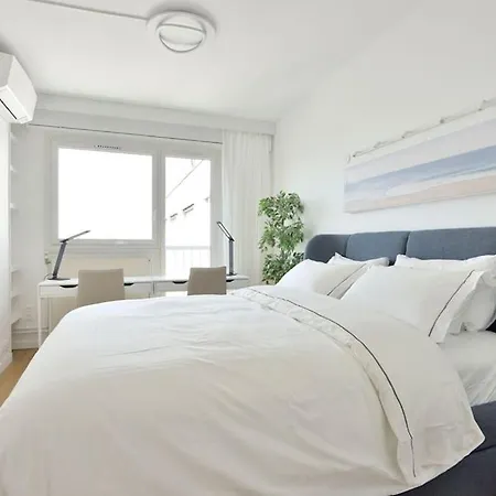 Floor Million Dollar View Eiffel Tower, 2 Beds, 4 People Parigi
